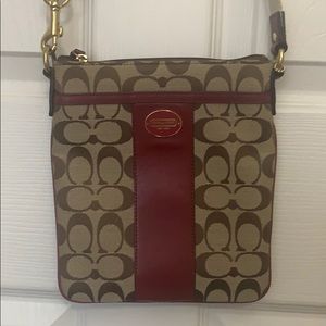 Coach messenger crossbody purse